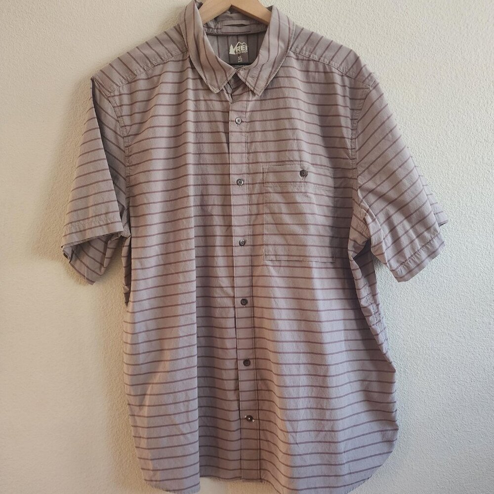 REI Co-op Shirt Mens XL Gray Brown Striped Short Sleeve Button Down Tencel Blend
